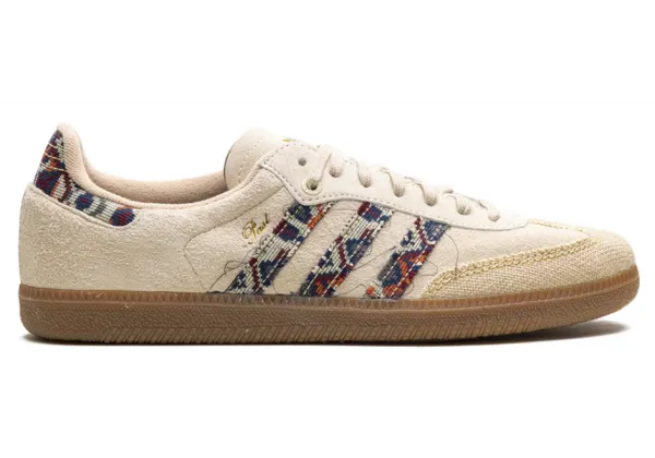 Кроссовки The END x Adidas Originals Samba Consortium Cup