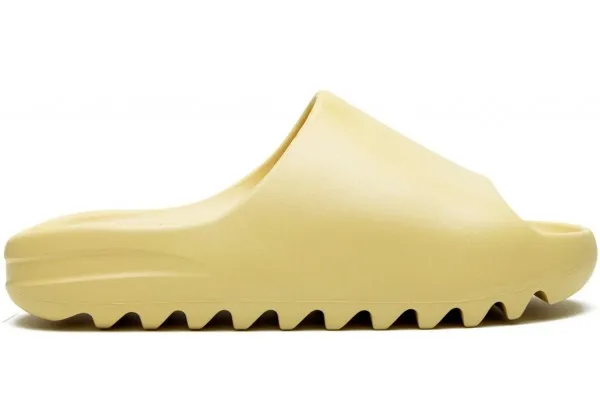 Тапки Adidas Yeezy Slide Desert Sand