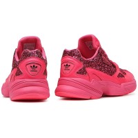 Adidas женские кроссовки Falcon розовые