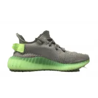 Кроссовки Adidas Yeezy Boost 350 серые с зеленой подошвой