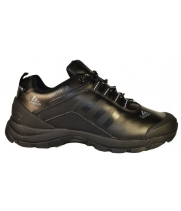 Зимние кроссовки Adidas Terrex с полосами черные