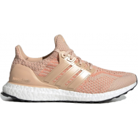 Кроссовки Adidas Ultra Boost бежевые