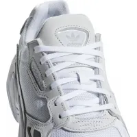 Кроссовки Adidas Falcon белые