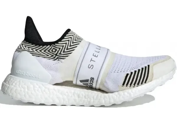 Кроссовки Adidas Ultra Boost белые