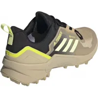 Зимние кроссовки Adidas Terrex Swift R3 Gore-Tex бежевые