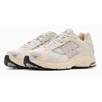 Кроссовки Adidas Response CL White