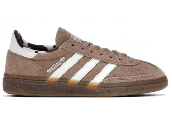 Кроссовки Adidas Handball Spezial Chalky Brown Cow Print